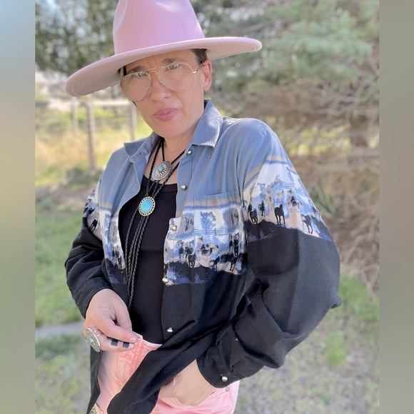 Tops - Vintage Boho Rodeo Western Pearlized Button Down Long Sleeve Top